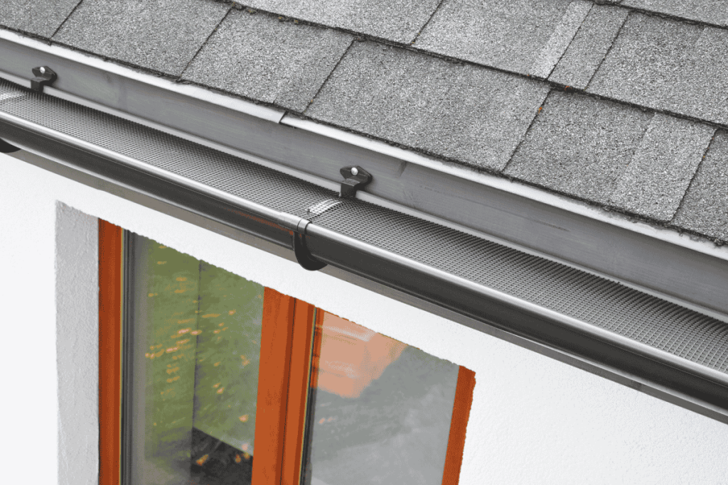 canada small business gutter cleaning overview regular gutter cleaning